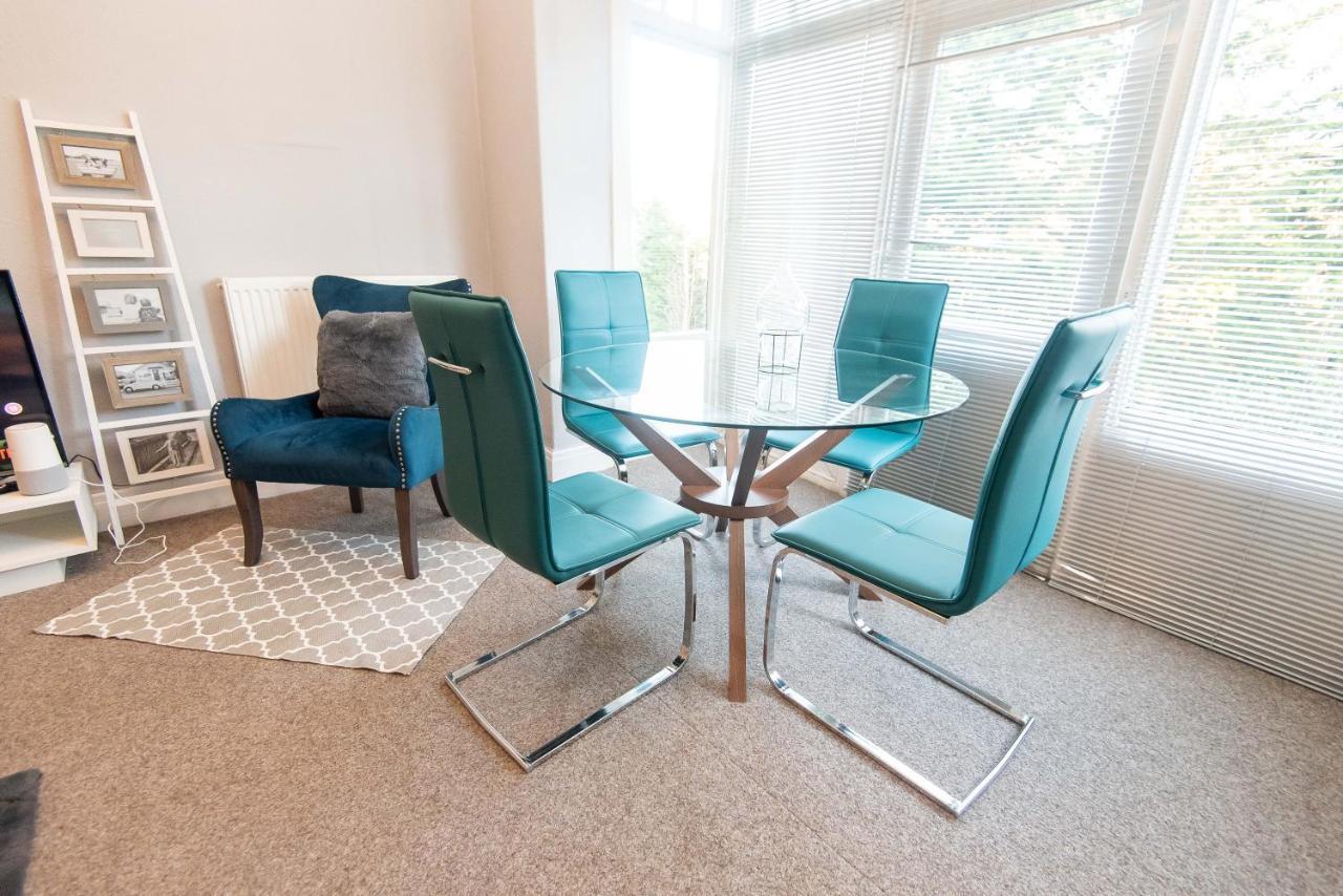 The Harrogate Abode Apartment Exterior photo