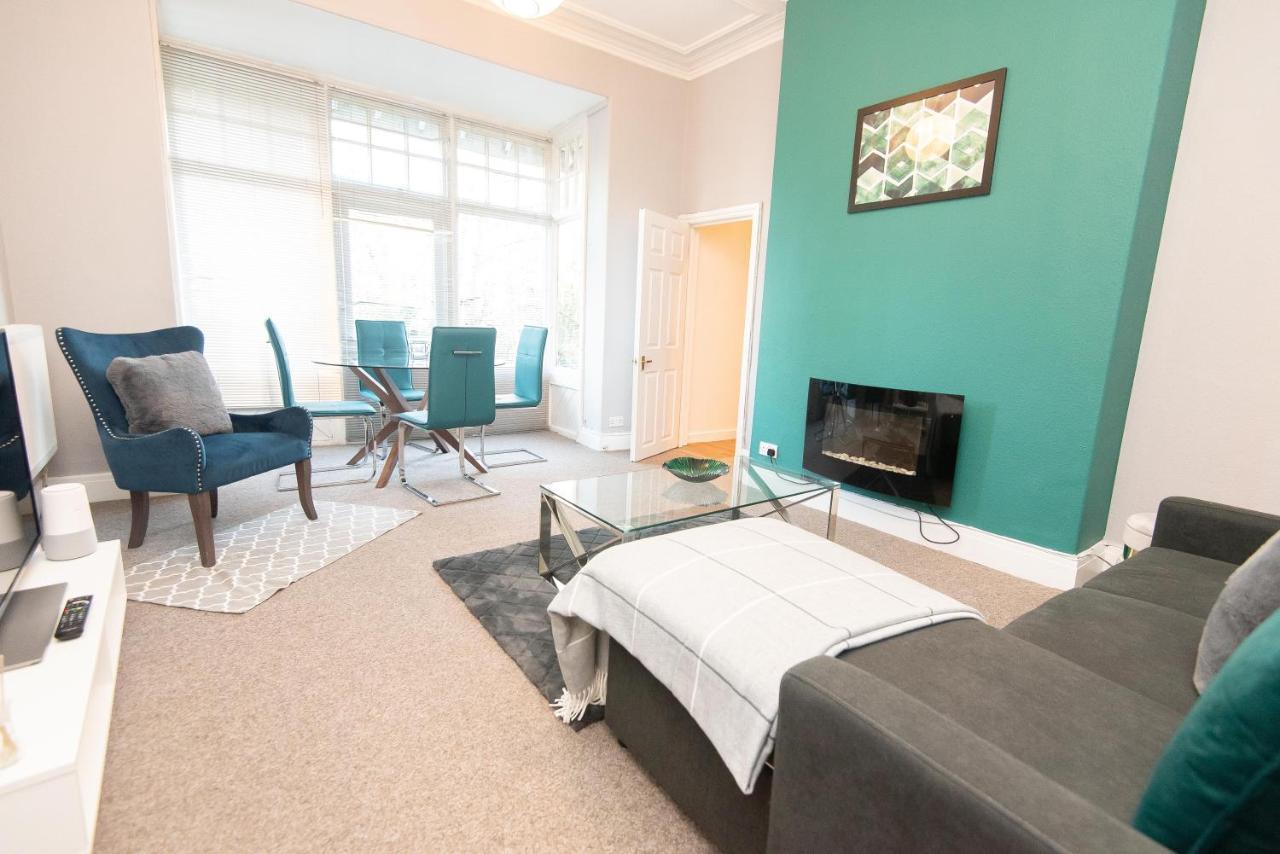 The Harrogate Abode Apartment Exterior photo